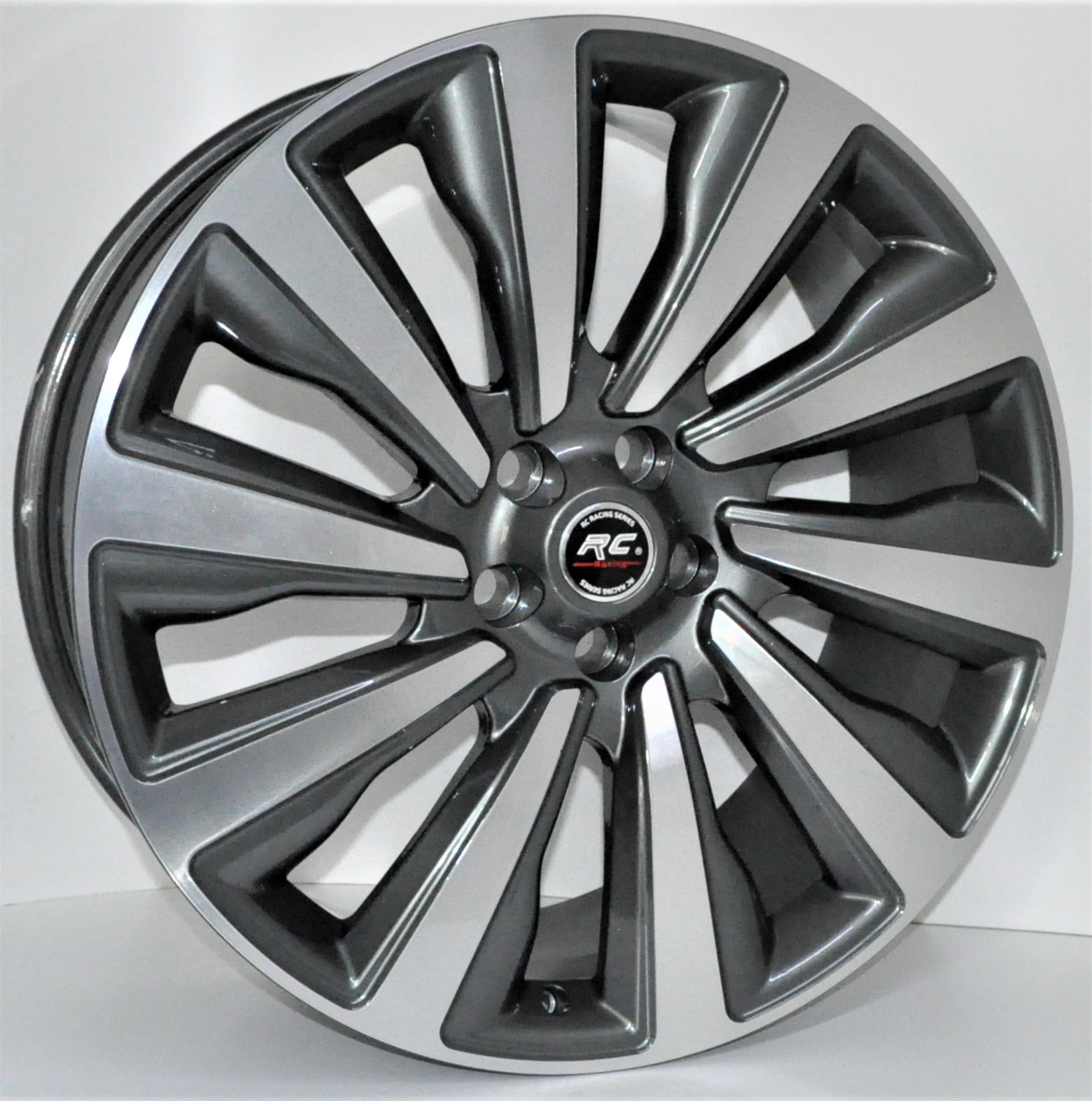TRUVA 371 9.5X22 5X120 ET45 GMF 72.6 1